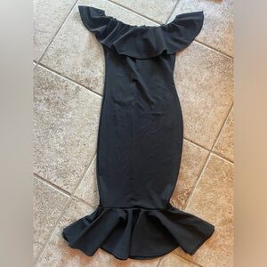 Chic One Shoulder Black Dress